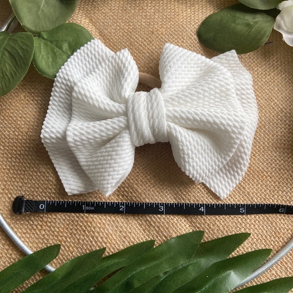 💕3 for $15! Baby girl bows - Picture 3 of 4